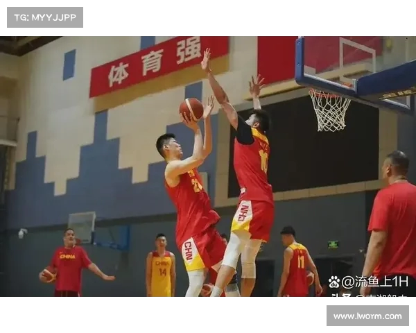CBA球队日常训练揭秘 球员成长与战术磨合的幕后故事 CBA球队日常训练揭秘 球员成长与战术磨合的幕后故事